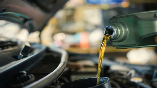 Oli yang Sebaiknya di Gunakan untuk Mobil Matic